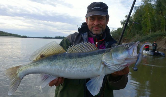Летняя рыбалка на Иртыше в Омской области