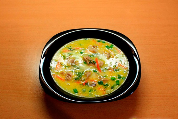 Сырный суп со скумбрией и пшеном